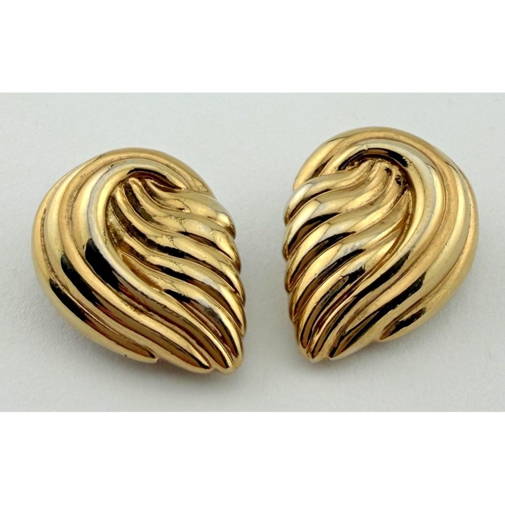 Vintage Oscar de la Renta Gold Tone Ribbed Swirl Clip On Statement Earrings